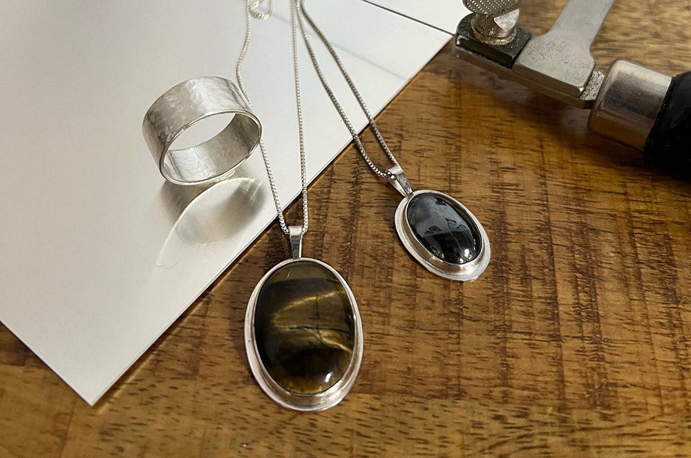 WEDNESDAY NIGHTS: April 2nd - April 23rd • Hammered Silver Ring Band & Stone Pendant
