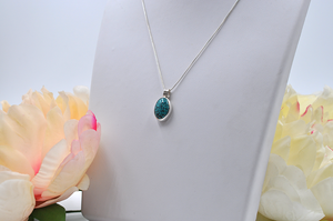 Small Vertical Oval Hubei Turquoise Sterling Silver Necklace