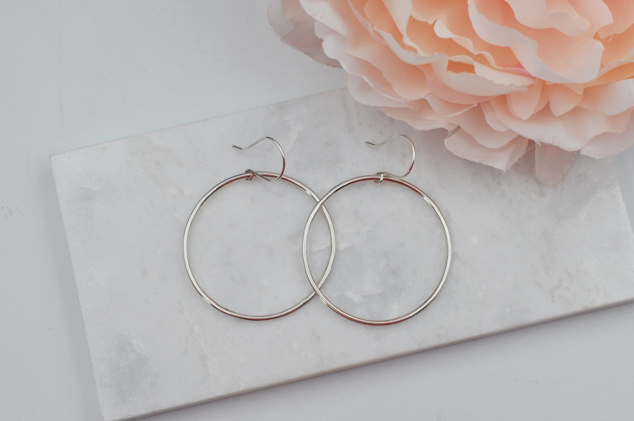 Round Hoop Earring | Shimmering Silver Earring