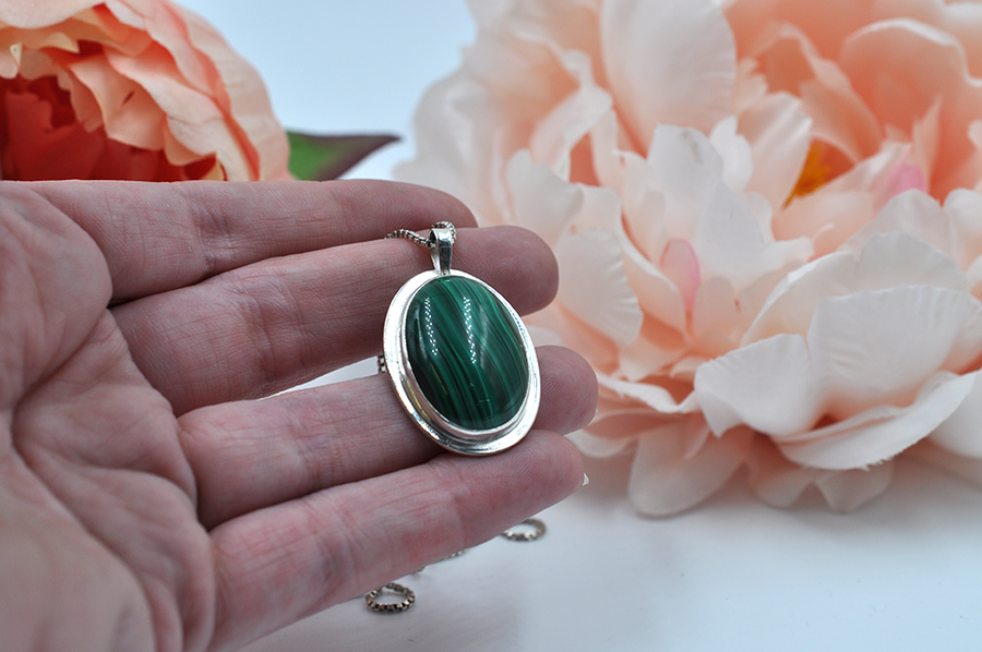 Oval Malachite and Sterling Silver Necklace
