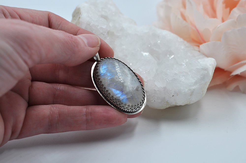 Large Rainbow Moonstone Pendant