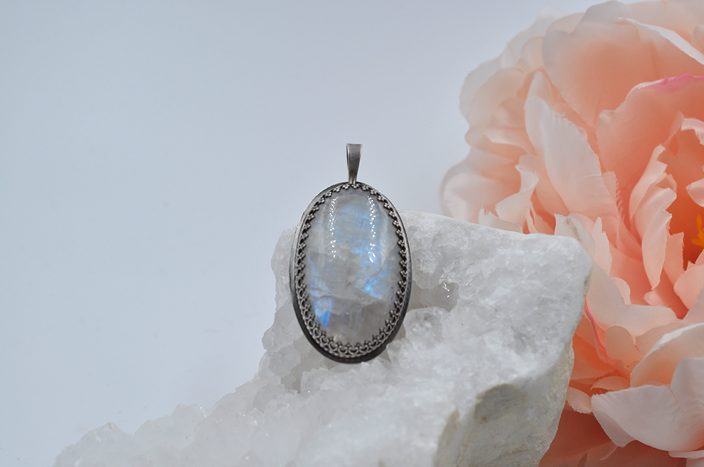 Large Rainbow Moonstone Pendant