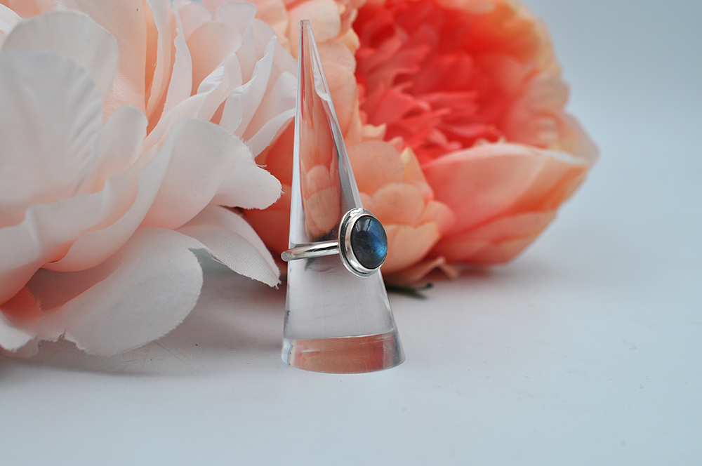 Simple Oval Colorful Labradorite Sterling Silver Ring