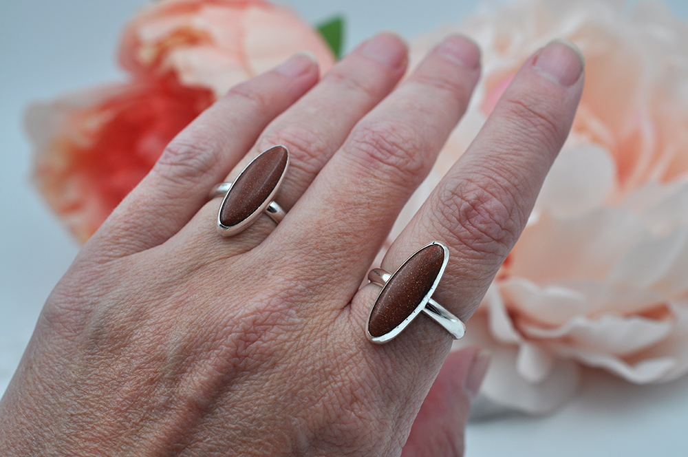 Sterling Silver Oblong Goldstone Claira Ring • US Size 8.5