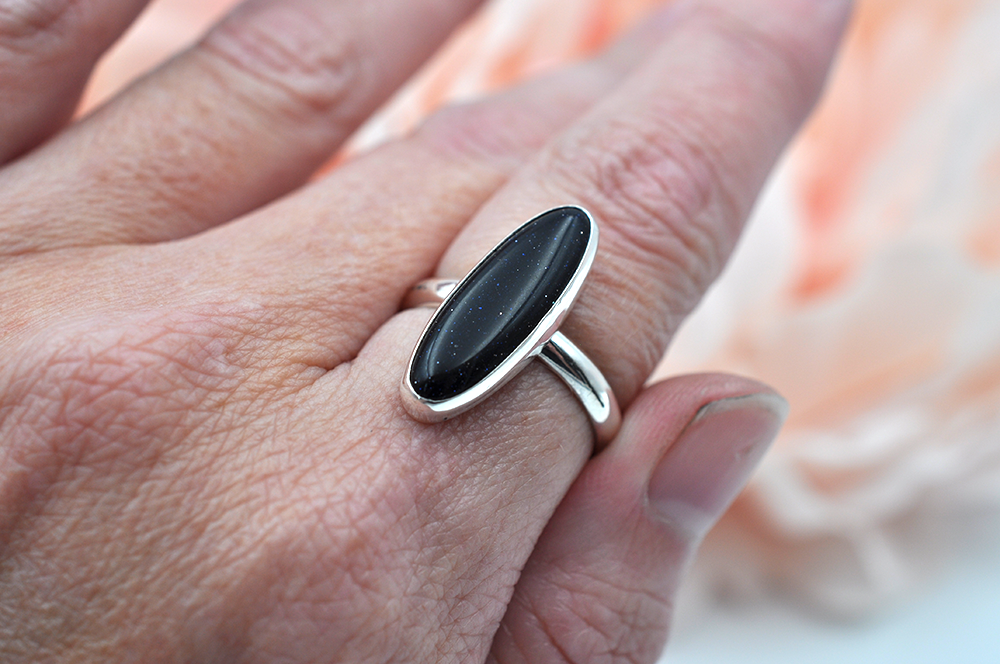 Blue online goldstone ring