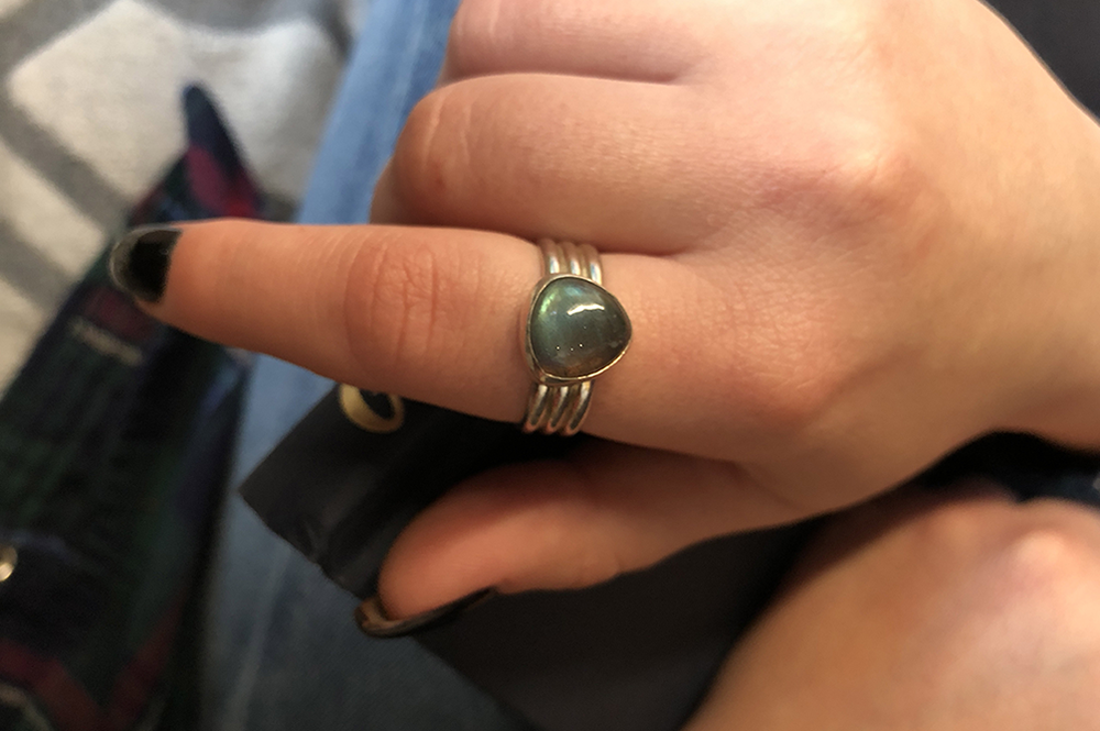 Triangle Labradorite Triple Band Sterling Silver Joia Ring