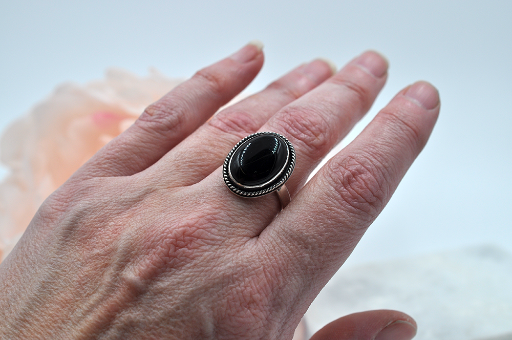 Black Onyx and Sterling Silver Ring • US Size 8.5 - Tranquil Sky Jewelry