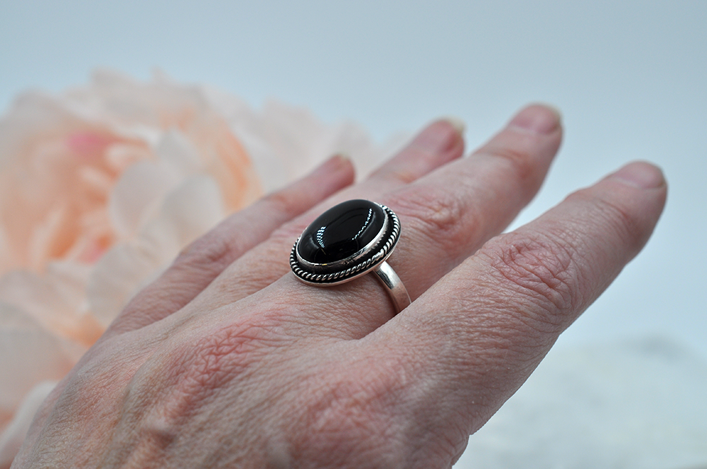Black Onyx and Sterling Silver Ring • US Size 8.5 - Tranquil Sky Jewelry